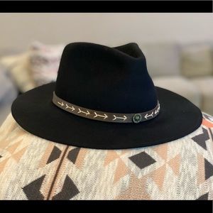 Black Conner handmade hat size SMALL
